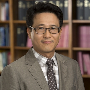 Dr. Sungjune Park